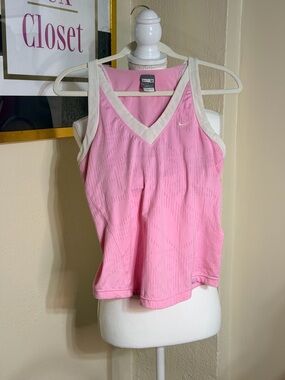 Vintage!!! Nike Women’s Pink Athletic Tank Top with Cream Trim